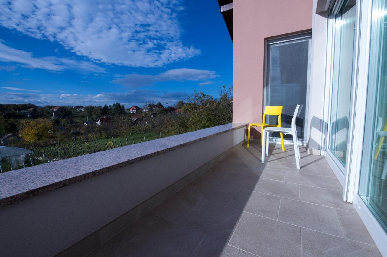 Apartman Grc Apartment Dugo Selo Exterior photo